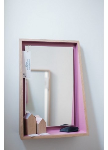 Float avec tablette rose